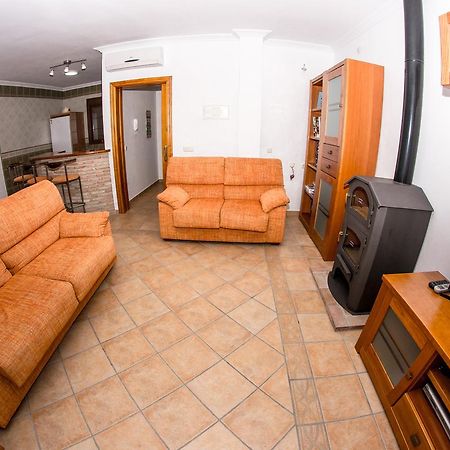 Apartamento Los Arcos Алора Екстериор снимка