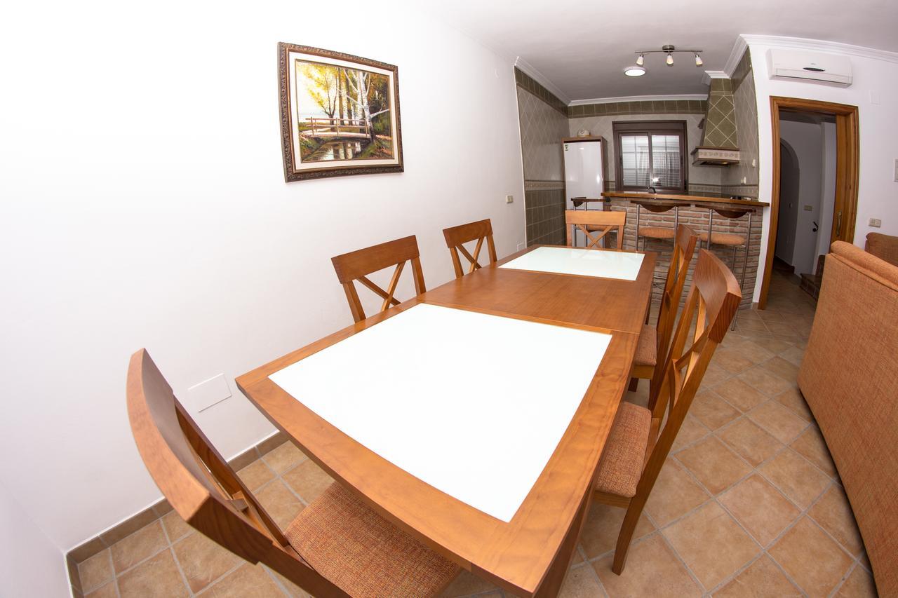 Apartamento Los Arcos Алора Екстериор снимка